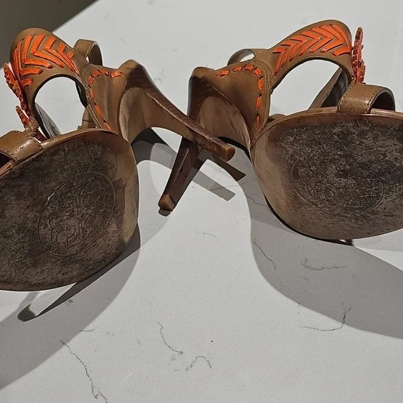 Tory Burch Caylon toe ring sandal 7.5 - Picture 7 of 9